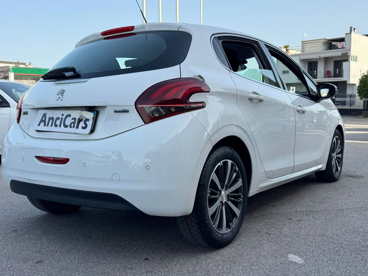 Peugeot 208 75 5 porte Allure (16)