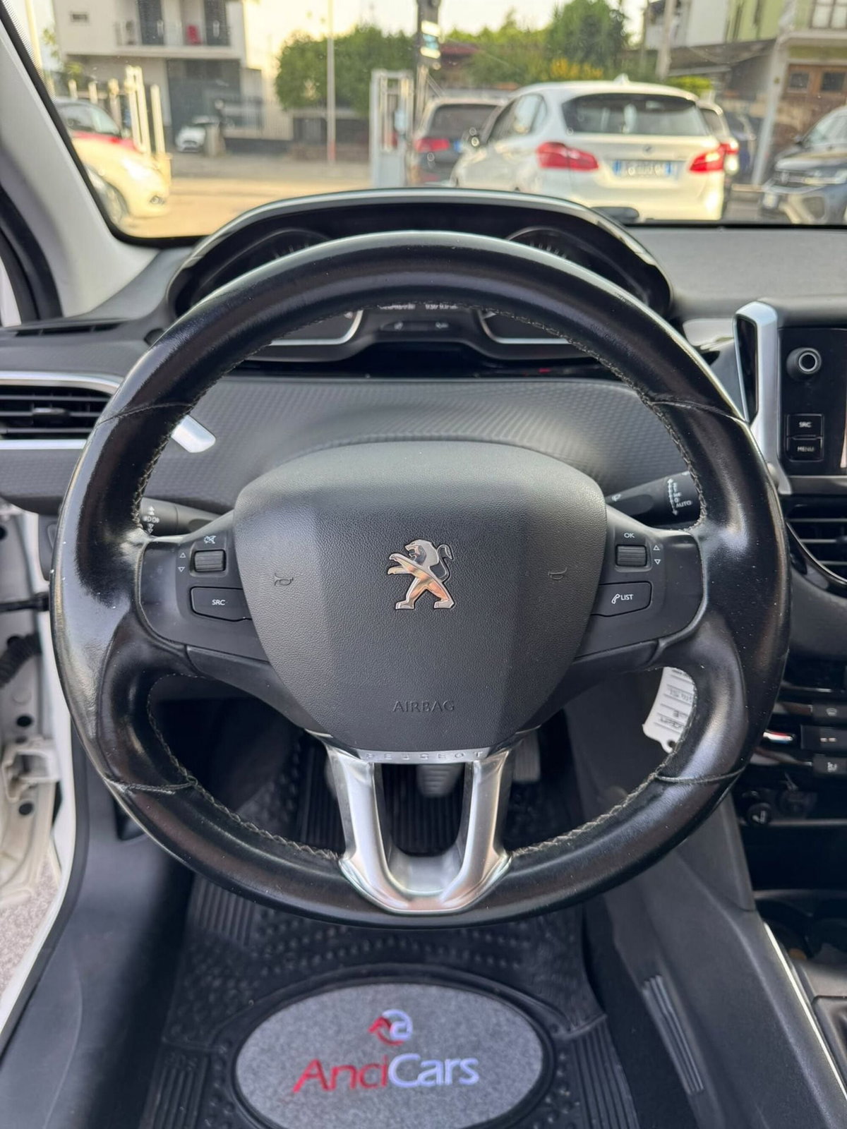 Peugeot 208 75 5 porte Allure (7)