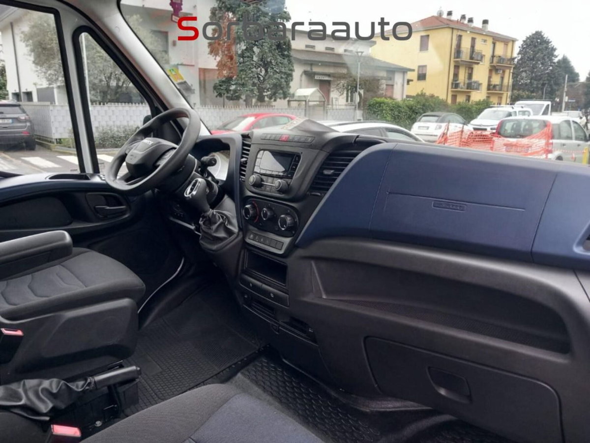 Iveco Daily Furgone 35S14HA8V 2.3 HPT PLM-TA Furgone Hi-Matic (10)