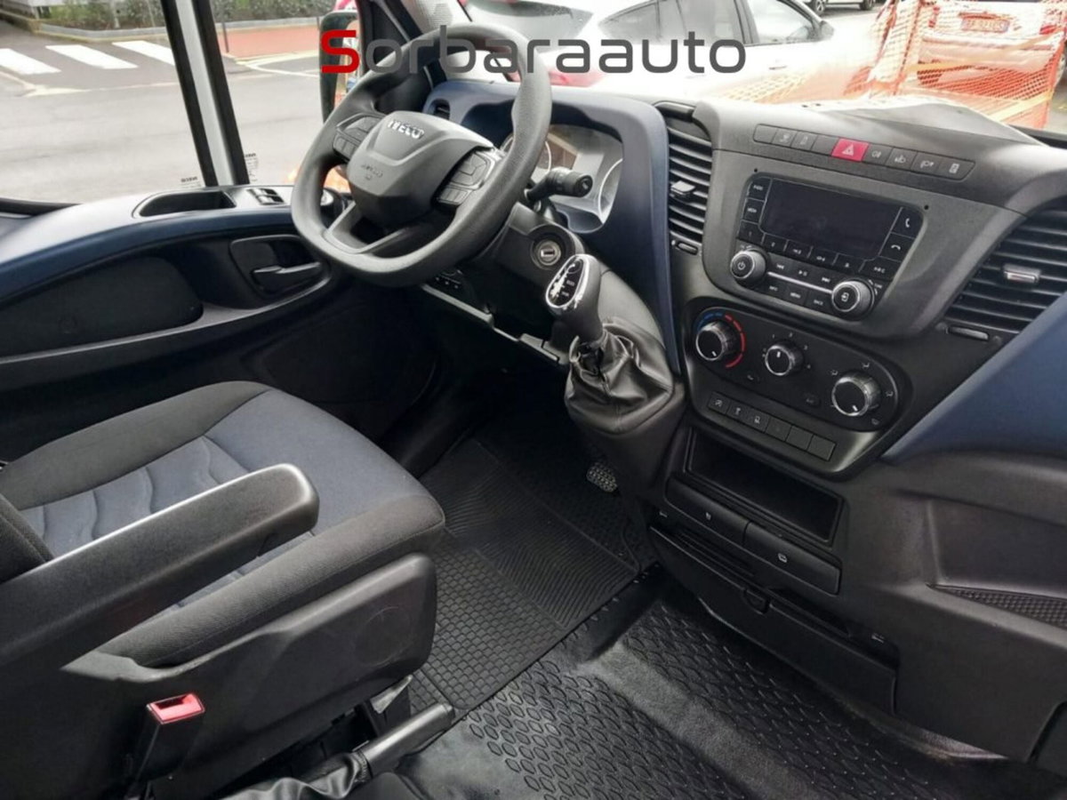 Iveco Daily Furgone 35S14HA8V 2.3 HPT PLM-TA Furgone Hi-Matic (11)
