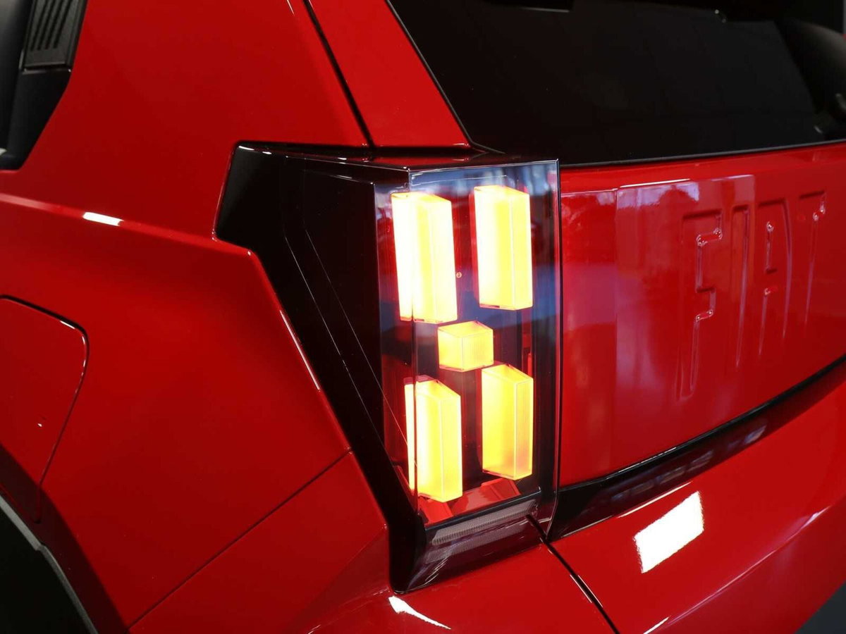 Fiat Grande Panda 1.2 hybrid La Prima 110cv edct (20)