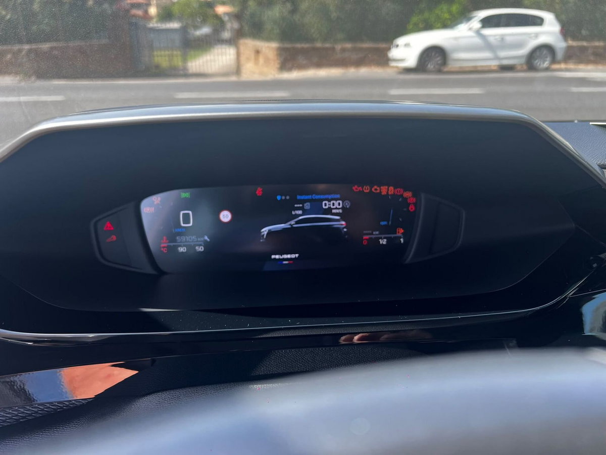 Peugeot 308 PureTech Turbo 130 S&S Active Pack (13)