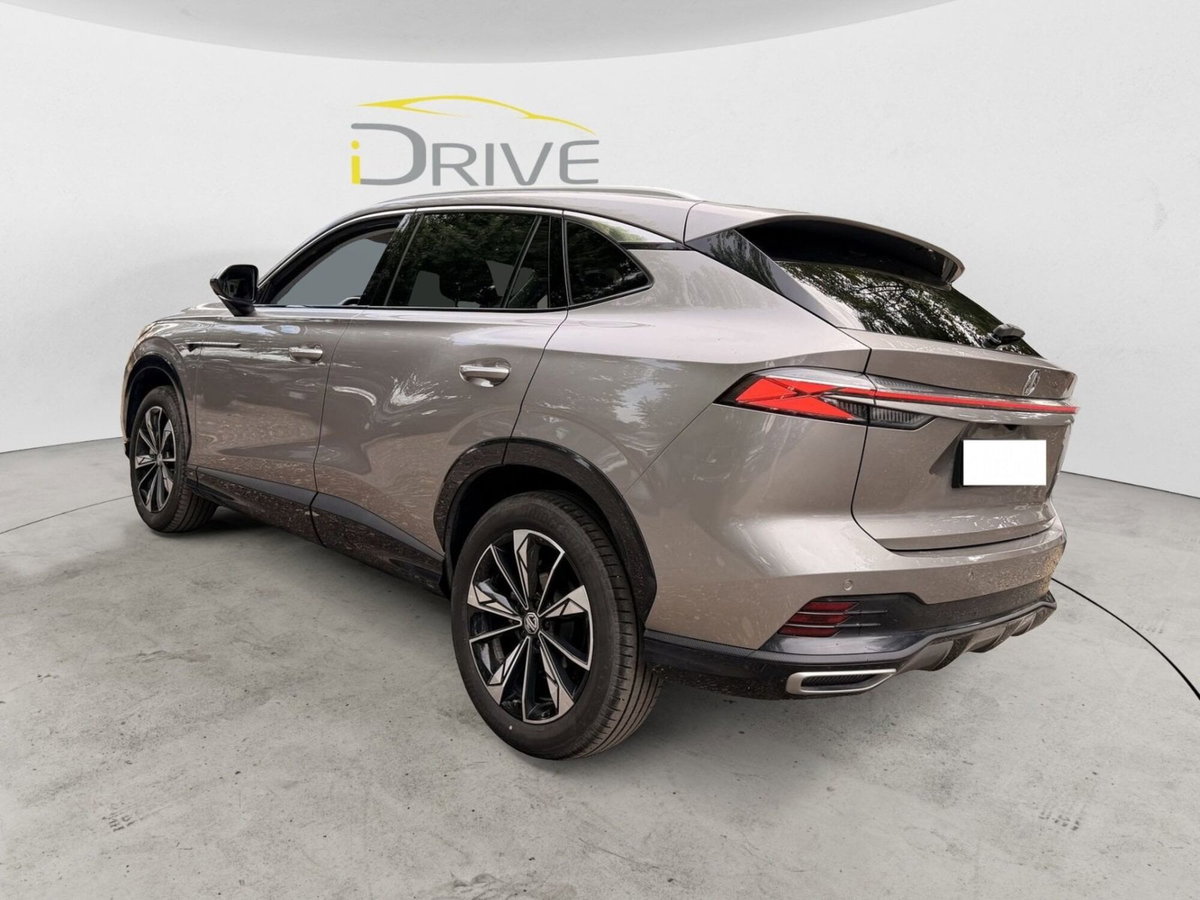 Mg HS 1.5 Luxury auto (7)