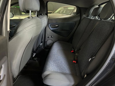 Lancia Ypsilon 1.0 FireFly 5 porte S&S Hybrid Ecochic A. Ferretti (9)