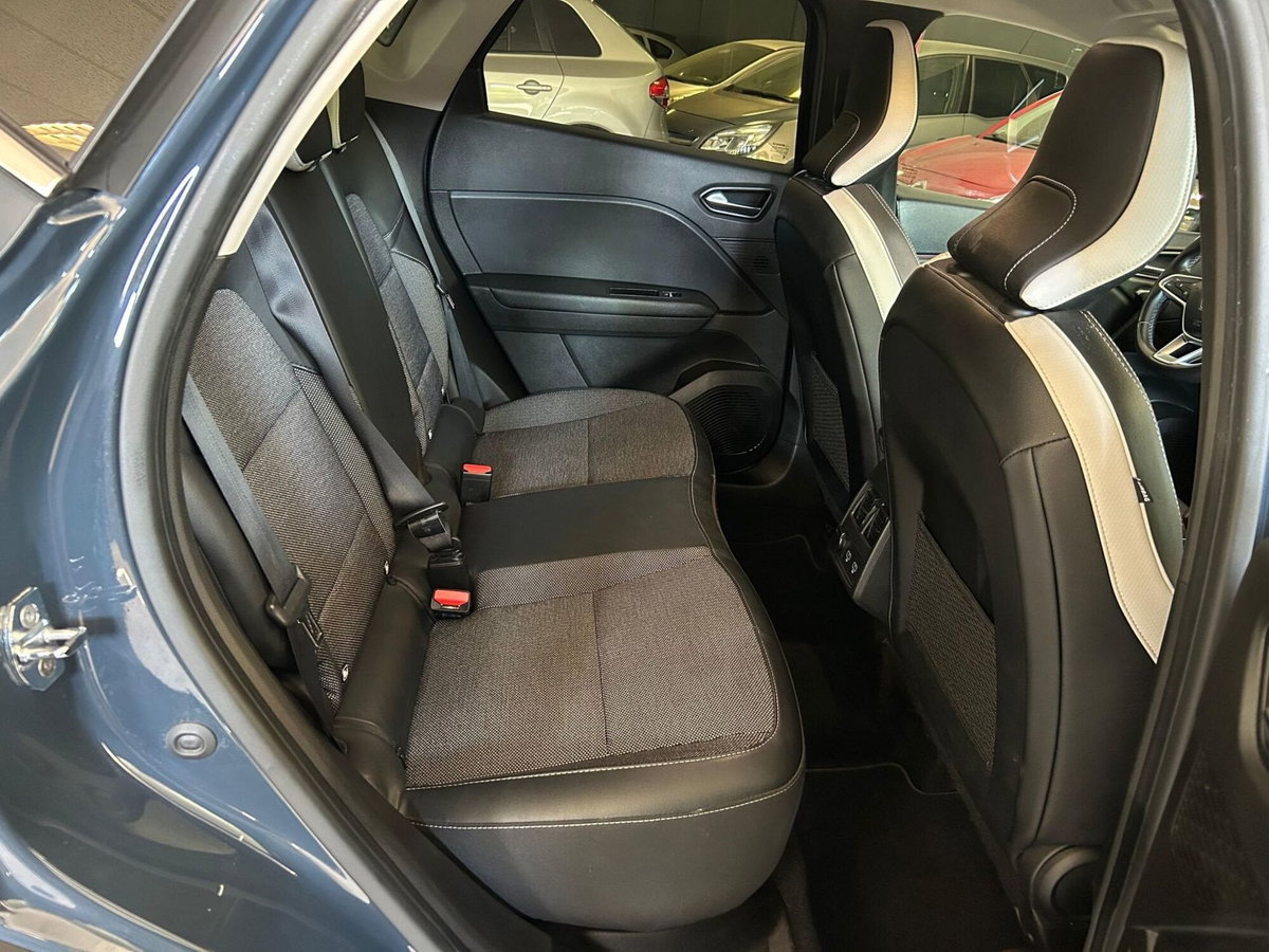 Renault Captur TCe 100 CV GPL FAP Intens (10)