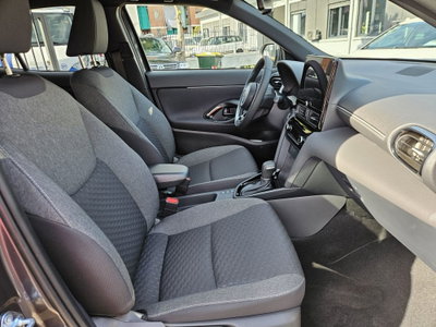 Toyota Yaris Cross Trend fwd 130cv e-cvt (11)