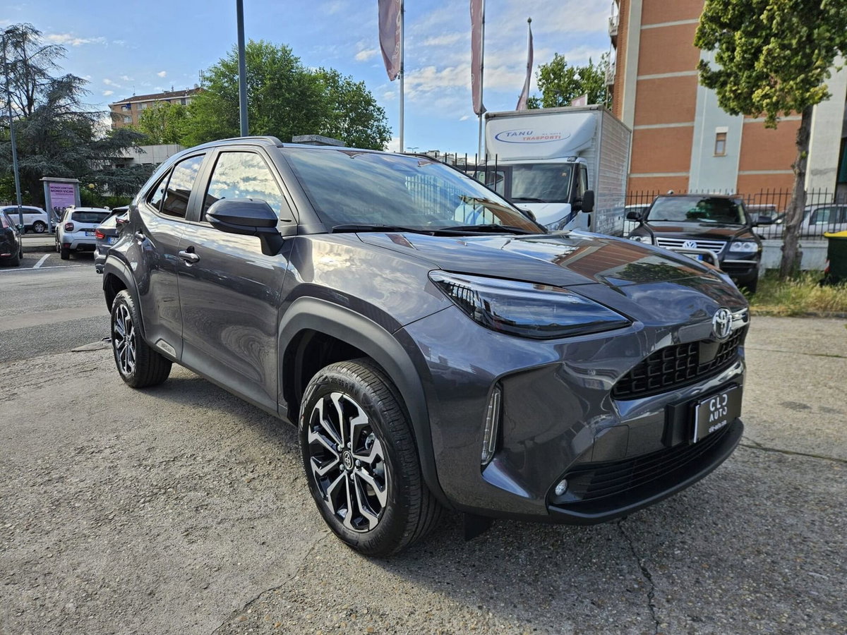 Toyota Yaris Cross Trend fwd 130cv e-cvt (3)