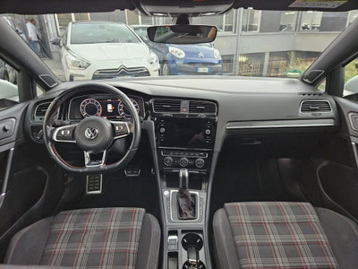 Volkswagen Golf GTI Performance 2.0 245 CV TSI DSG 5p. BMT (10)