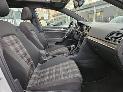 Volkswagen Golf GTI Performance 2.0 245 CV TSI DSG 5p. BMT (12)