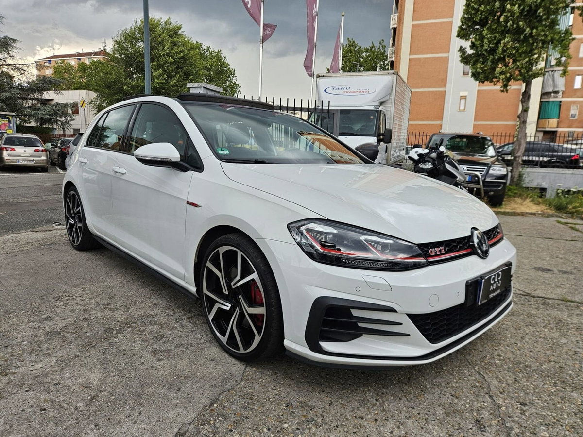 Volkswagen Golf GTI Performance 2.0 245 CV TSI DSG 5p. BMT (3)
