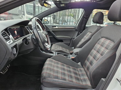 Volkswagen Golf GTI Performance 2.0 245 CV TSI DSG 5p. BMT (8)