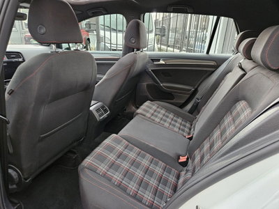 Volkswagen Golf GTI Performance 2.0 245 CV TSI DSG 5p. BMT (9)