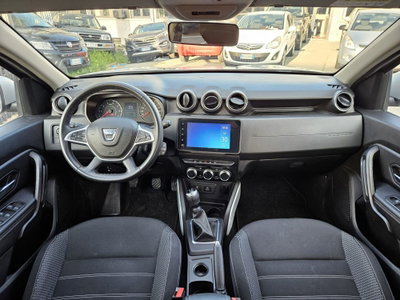 Dacia Duster 1.0 TCe 100 CV ECO-G 4x2 Prestige (9)
