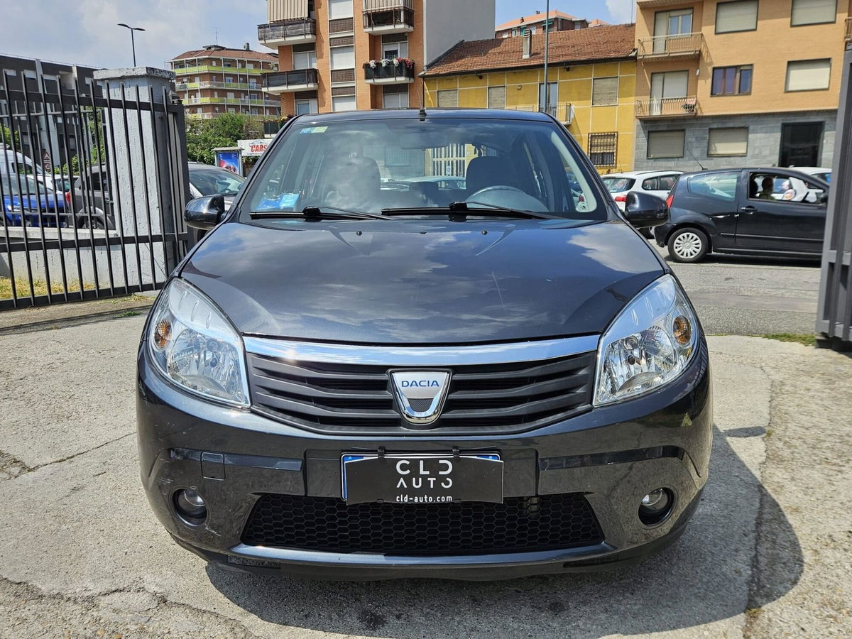 Dacia Sandero 1.4 8V GPL (2)