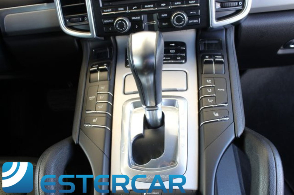 Porsche Cayenne 3.0 Diesel (16)