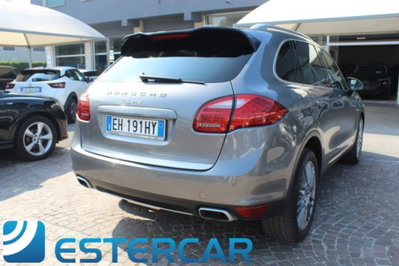 Porsche Cayenne 3.0 Diesel (2)