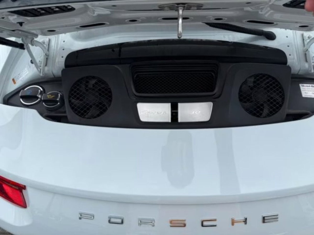 Porsche 911 Coupé 3.0 Carrera 4 (11)