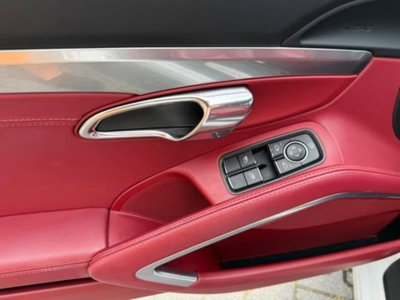 Porsche 911 Coupé 3.0 Carrera 4 (14)