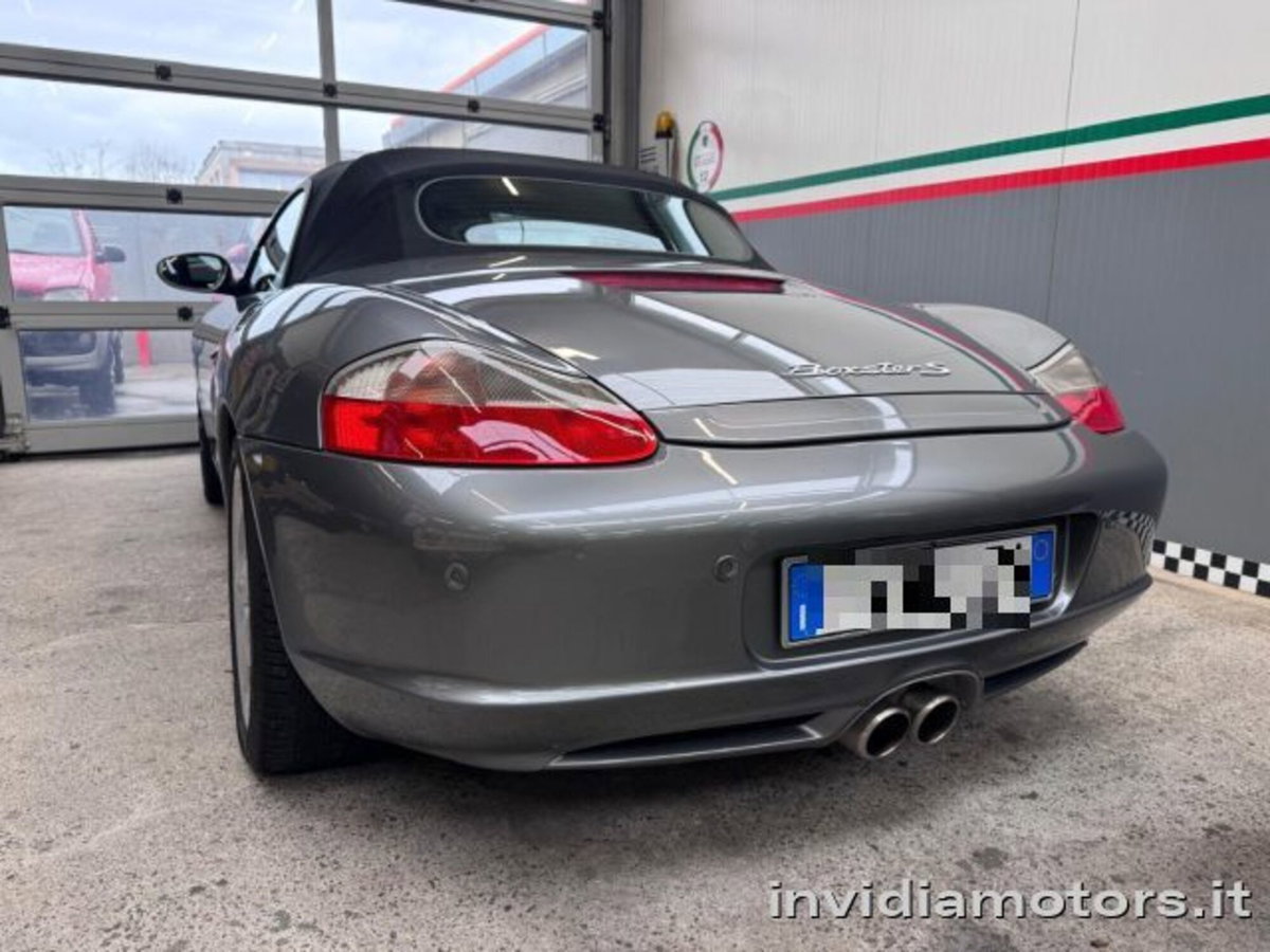Porsche Boxster 3.2i 24V cat S (2)