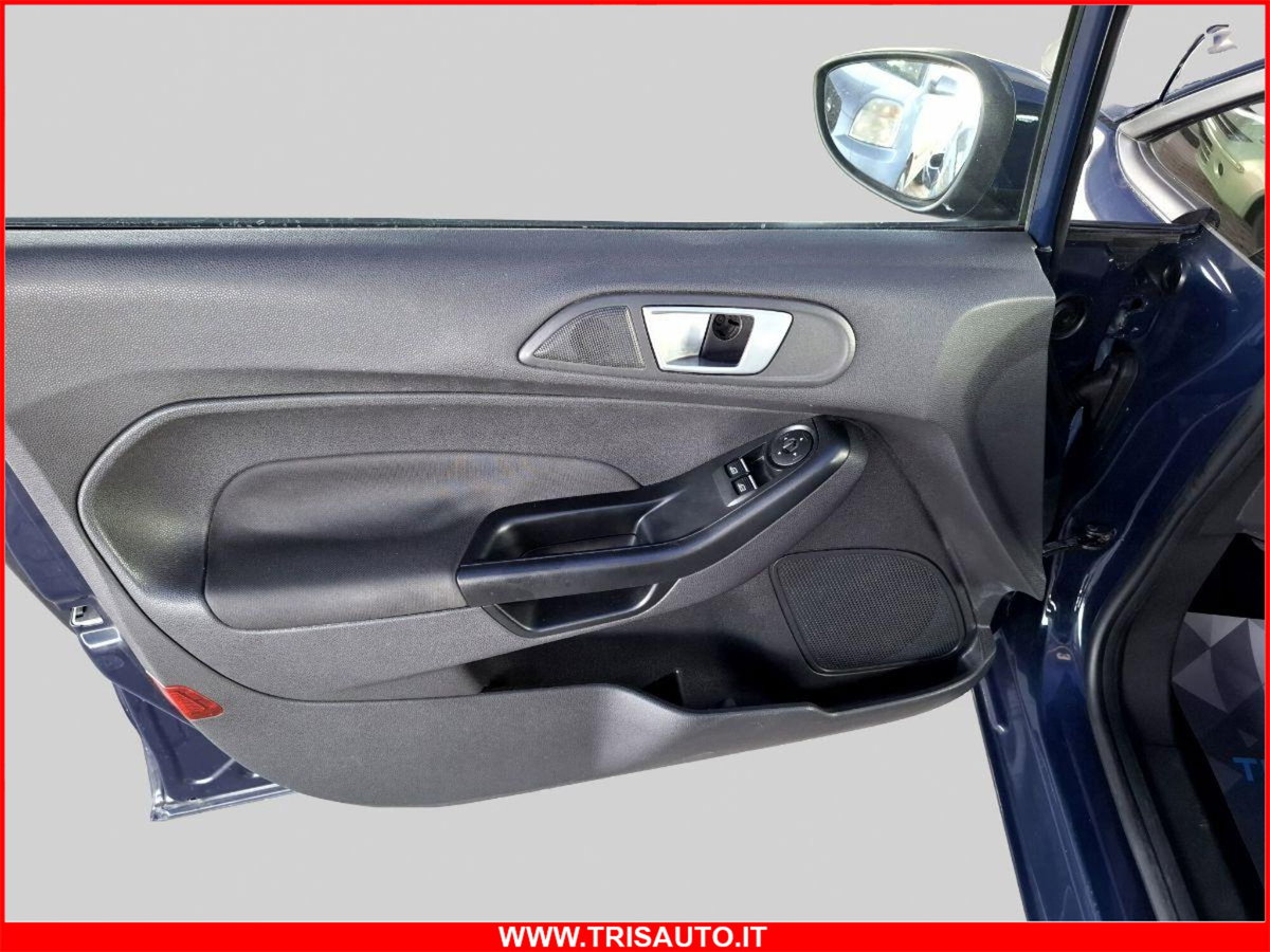 Ford Fiesta Plus 1.5 TDCi 75CV 5 porte (12)