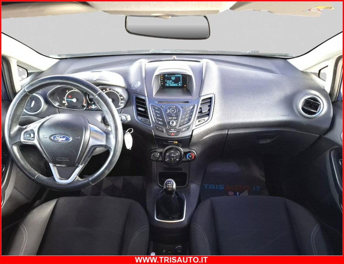 Ford Fiesta Plus 1.5 TDCi 75CV 5 porte (6)