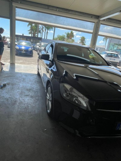 Mercedes-Benz Classe A 180 d Automatic Premium (2)