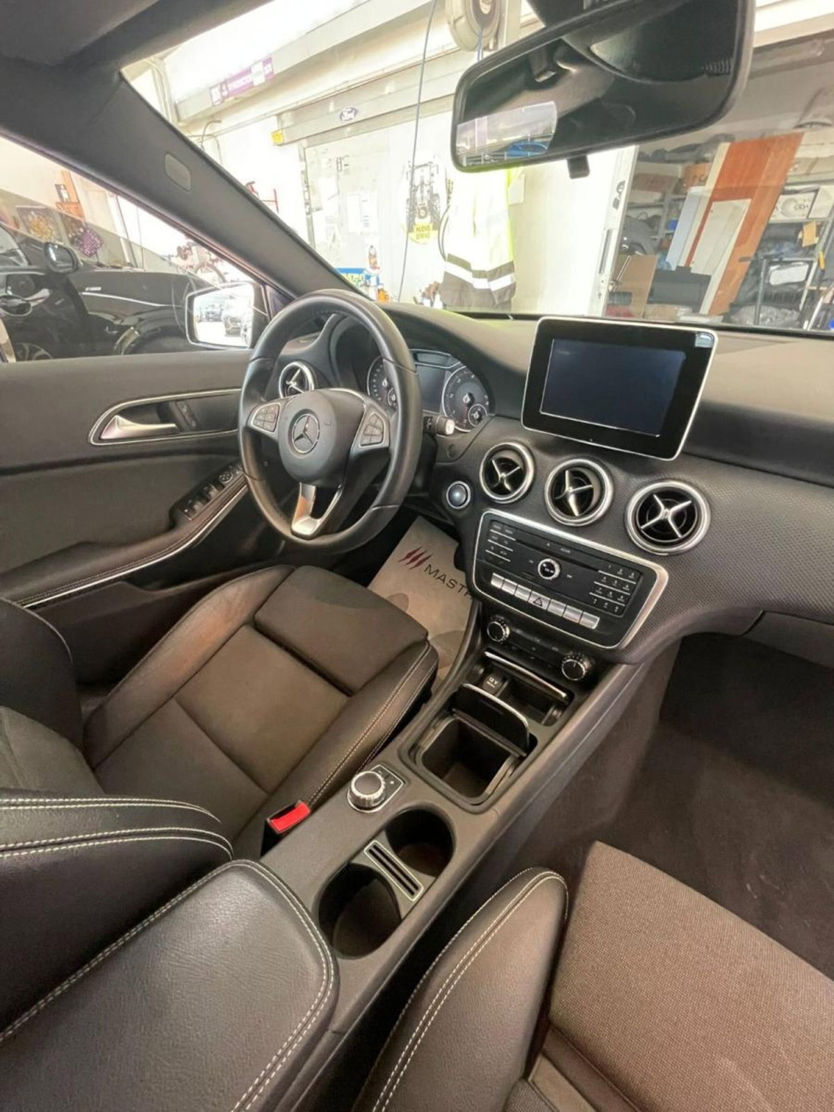 Mercedes-Benz Classe A 180 d Automatic Premium (5)