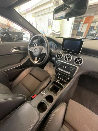 Mercedes-Benz Classe A 180 d Automatic Premium (5)