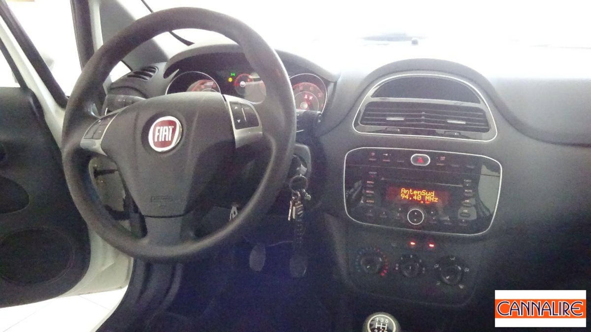 Fiat Punto Evo 1.3 MJT 75 DPF S&S 5p.Van Act. (2)