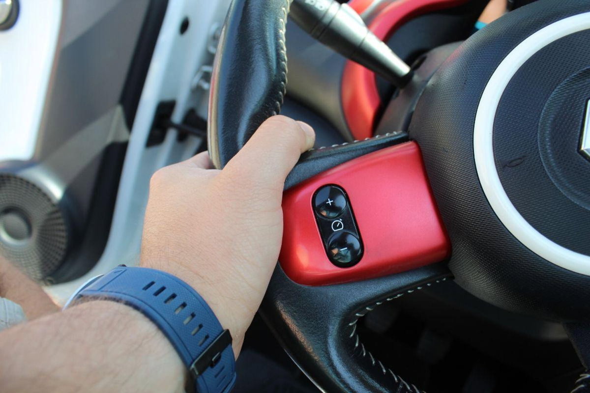 Renault Twingo TCe 90 CV Stop&Start Openair (13)