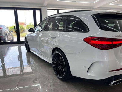 Mercedes-Benz Classe C Station Wagon 300 h Automatic Premium Plus (18)