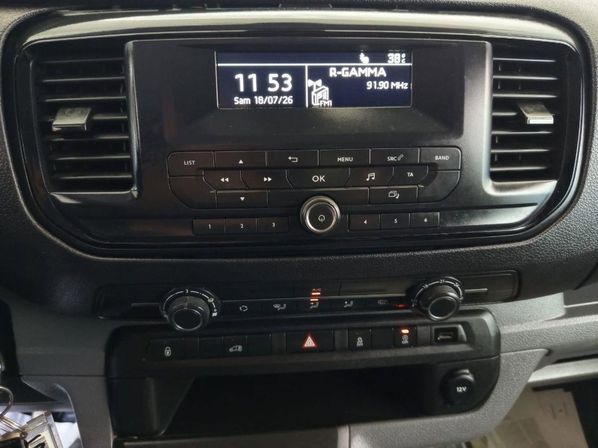 Peugeot Expert Furgone BlueHDi 120 S&S PL-TN Furgone Premium Standard (19)