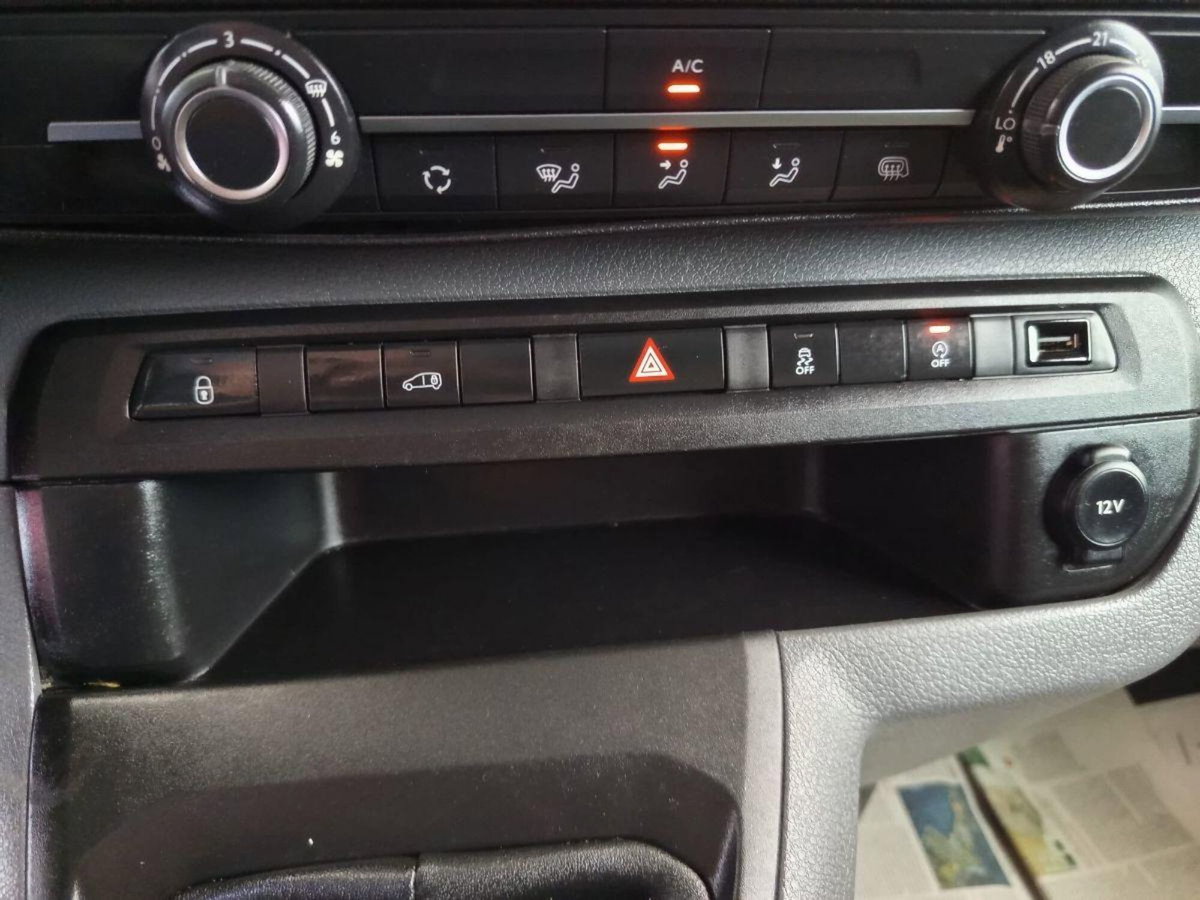 Peugeot Expert Furgone BlueHDi 120 S&S PL-TN Furgone Premium Standard (20)
