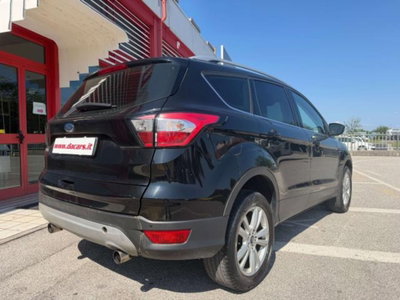 Ford Kuga 1.5 TDCI 120 CV S&S 2WD Plus (11)