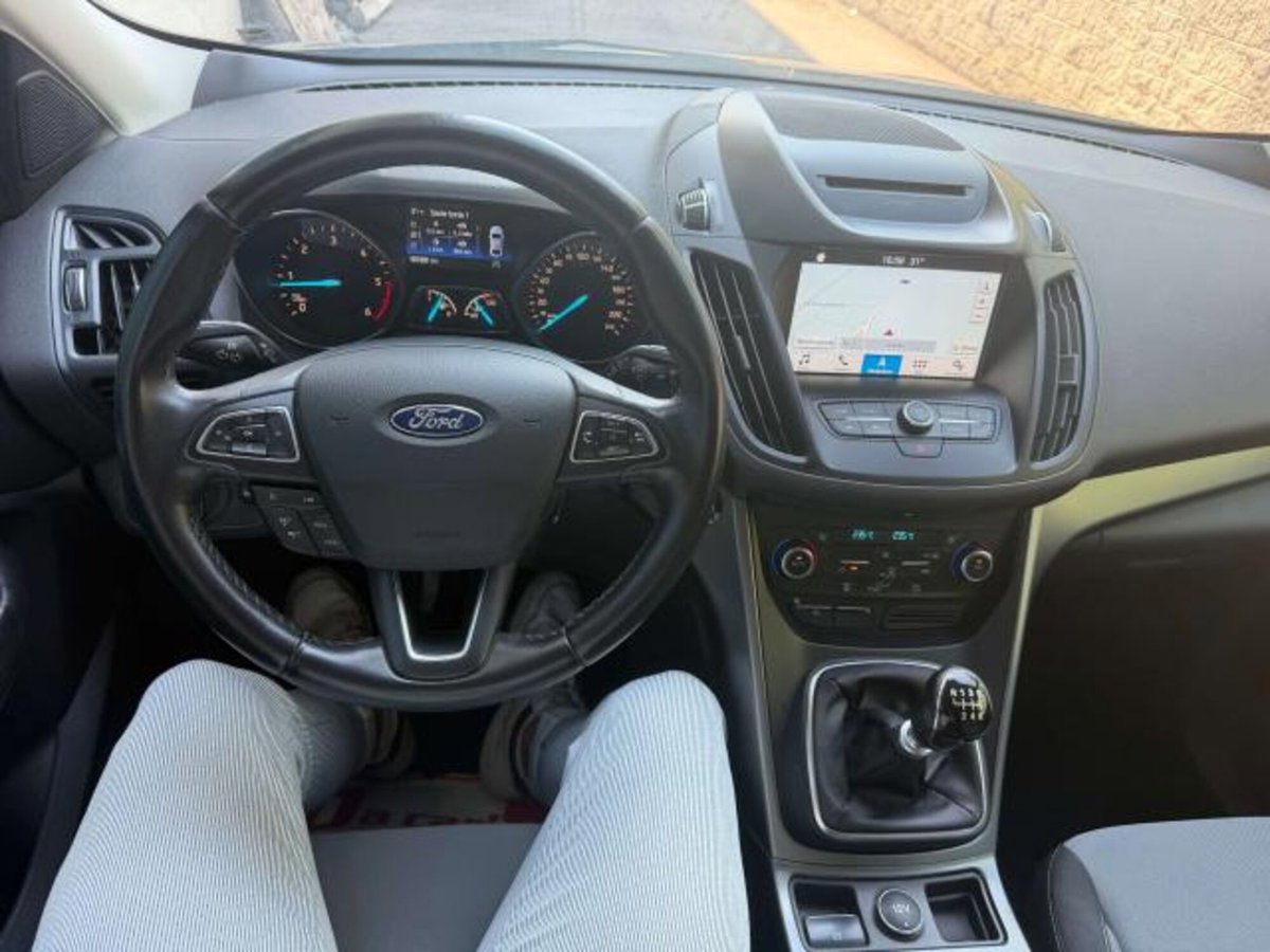 Ford Kuga 1.5 TDCI 120 CV S&S 2WD Plus (12)