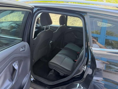 Ford Kuga 1.5 TDCI 120 CV S&S 2WD Plus (4)