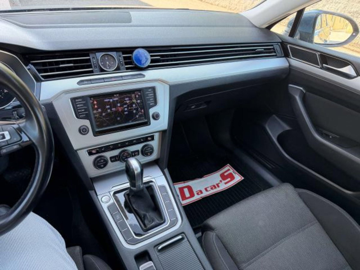 Volkswagen Passat Variant 2.0 TDI Highline BlueMotion Technology (14)
