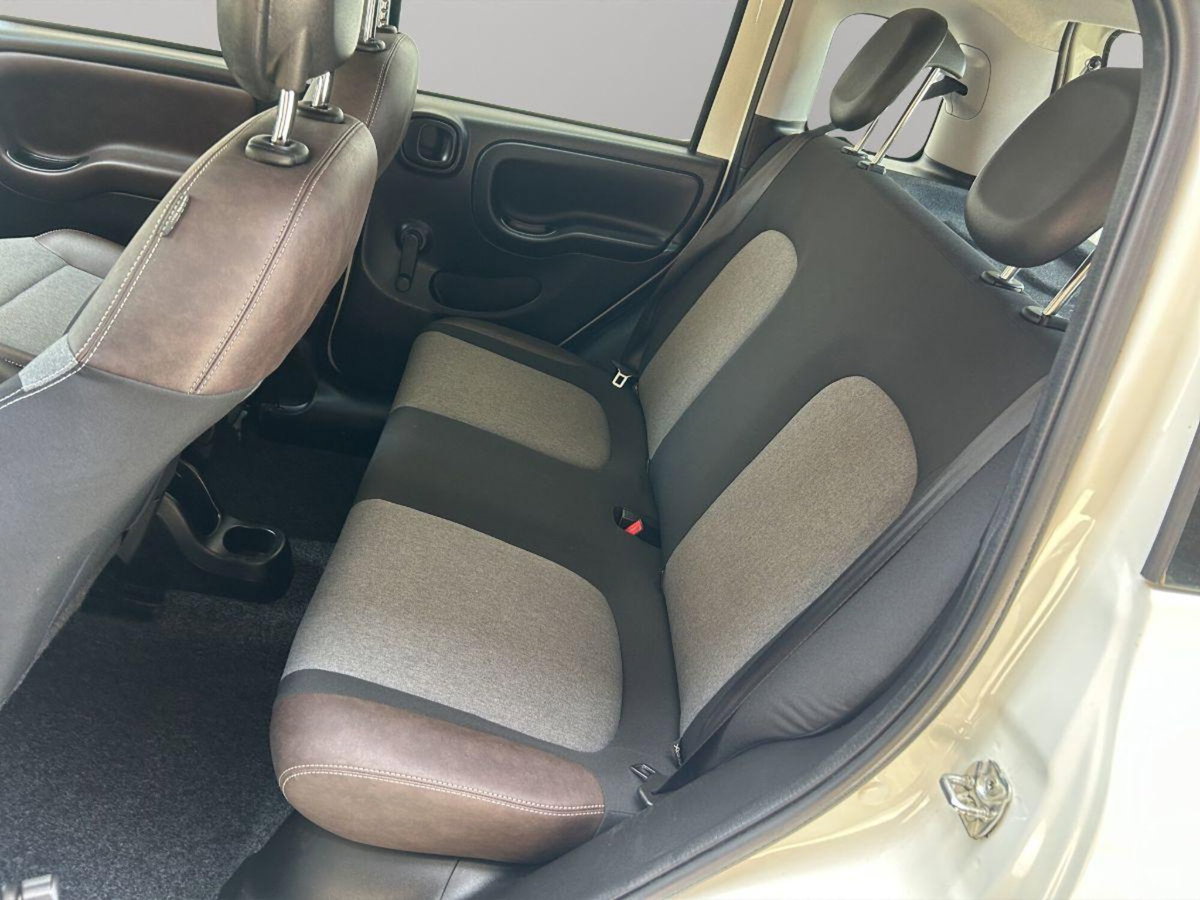 Fiat Panda Cross Cross 1.3 MJT 95 CV S&S 4x4 (11)