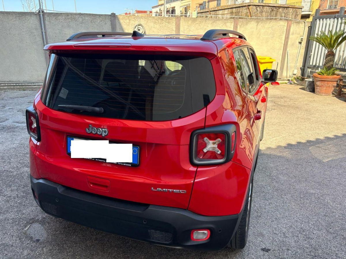 Jeep Renegade 1.6 Mjt DDCT 120 CV Limited (14)