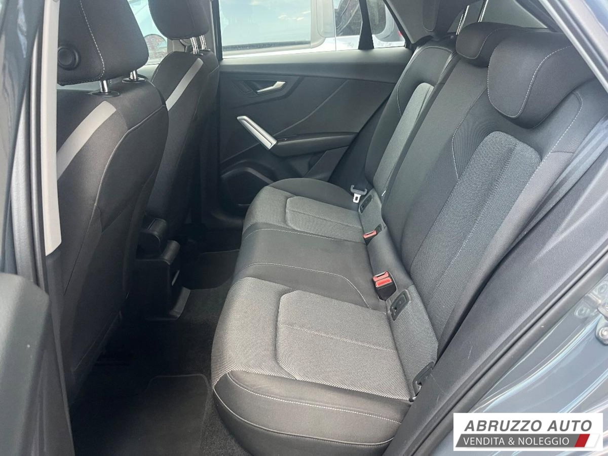 Audi Q2 Q2 1.6 TDI S tronic Business (15)