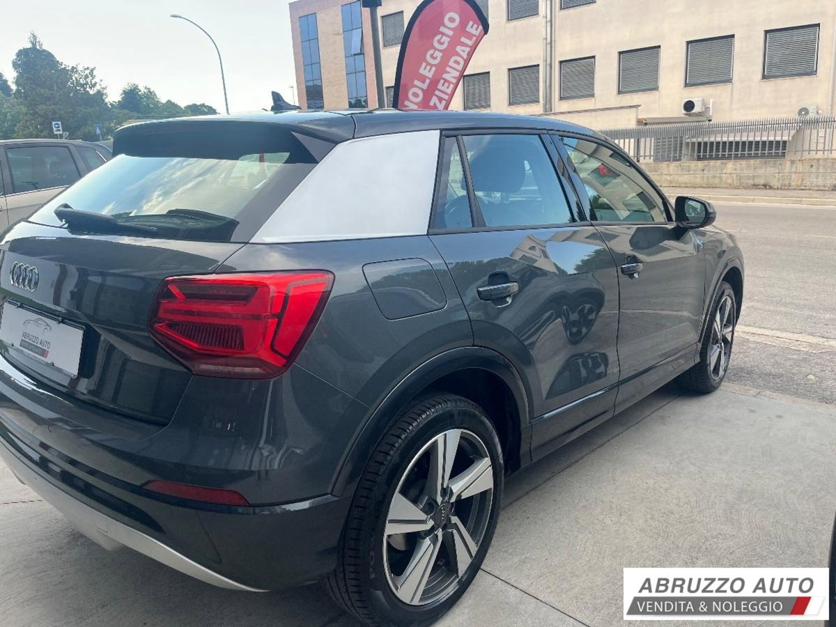 Audi Q2 Q2 1.6 TDI S tronic Business (4)