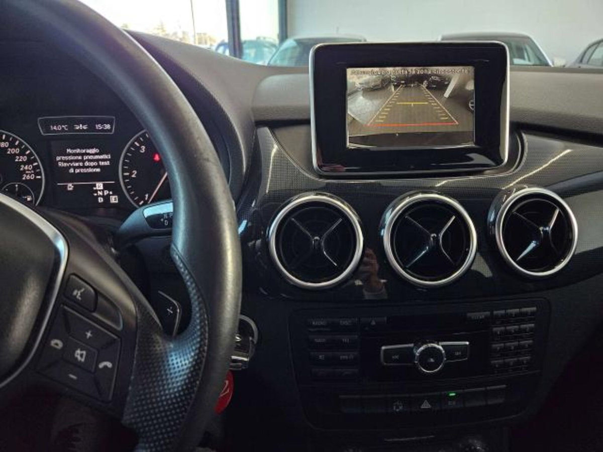 Mercedes-Benz Classe B 180 CDI BlueEFFICIENCY Executive (11)