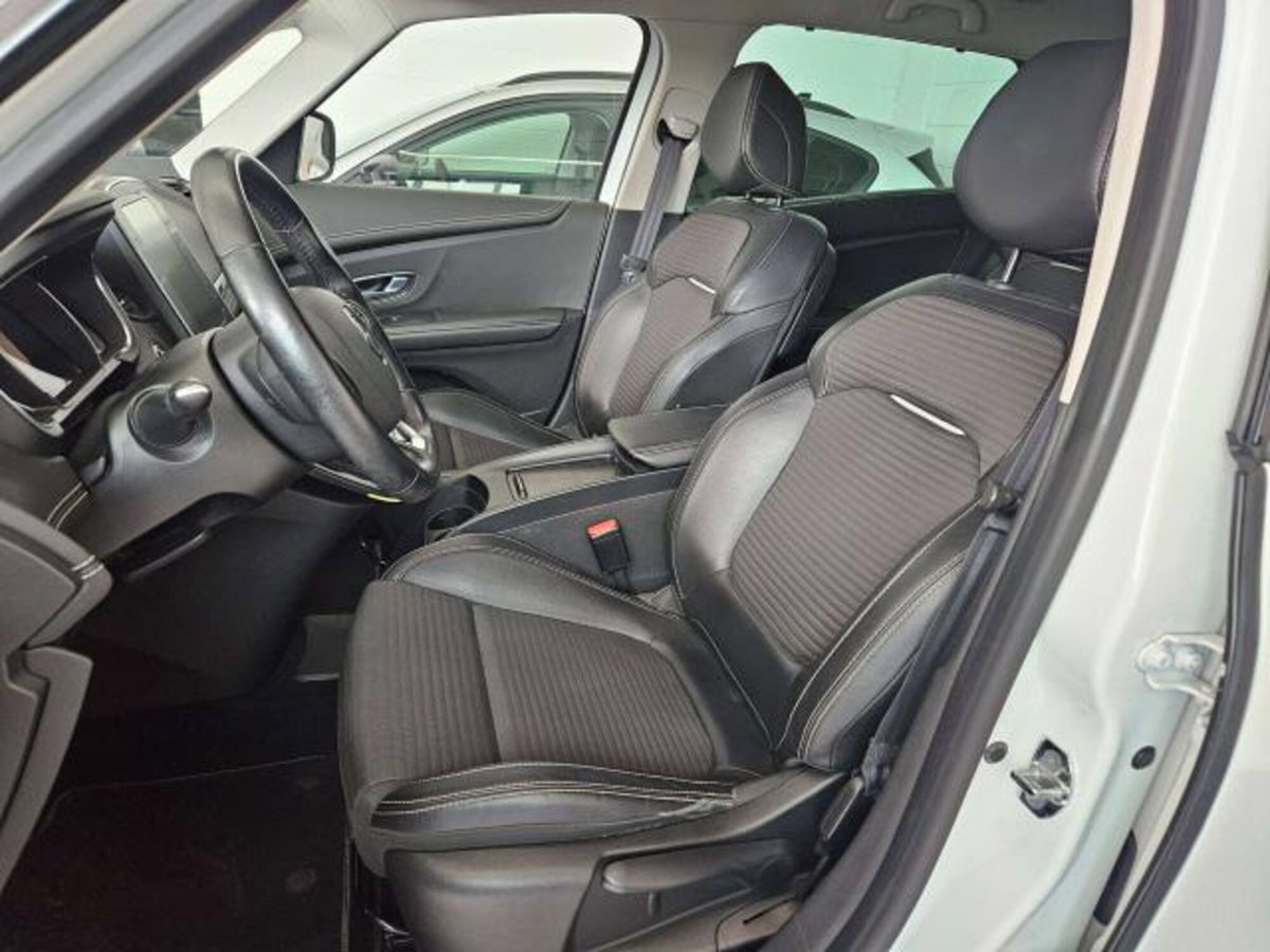 Renault Grand Scénic 1.5 dci energy Bose 110cv (7)