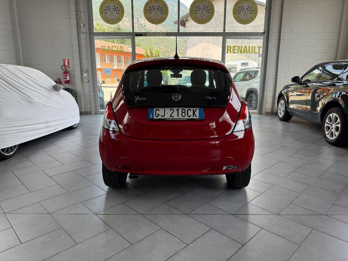 Lancia Ypsilon 1.0 FireFly 5 porte S&S Hybrid Gold Plus (5)
