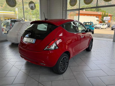 Lancia Ypsilon 1.0 FireFly 5 porte S&S Hybrid Gold Plus (6)