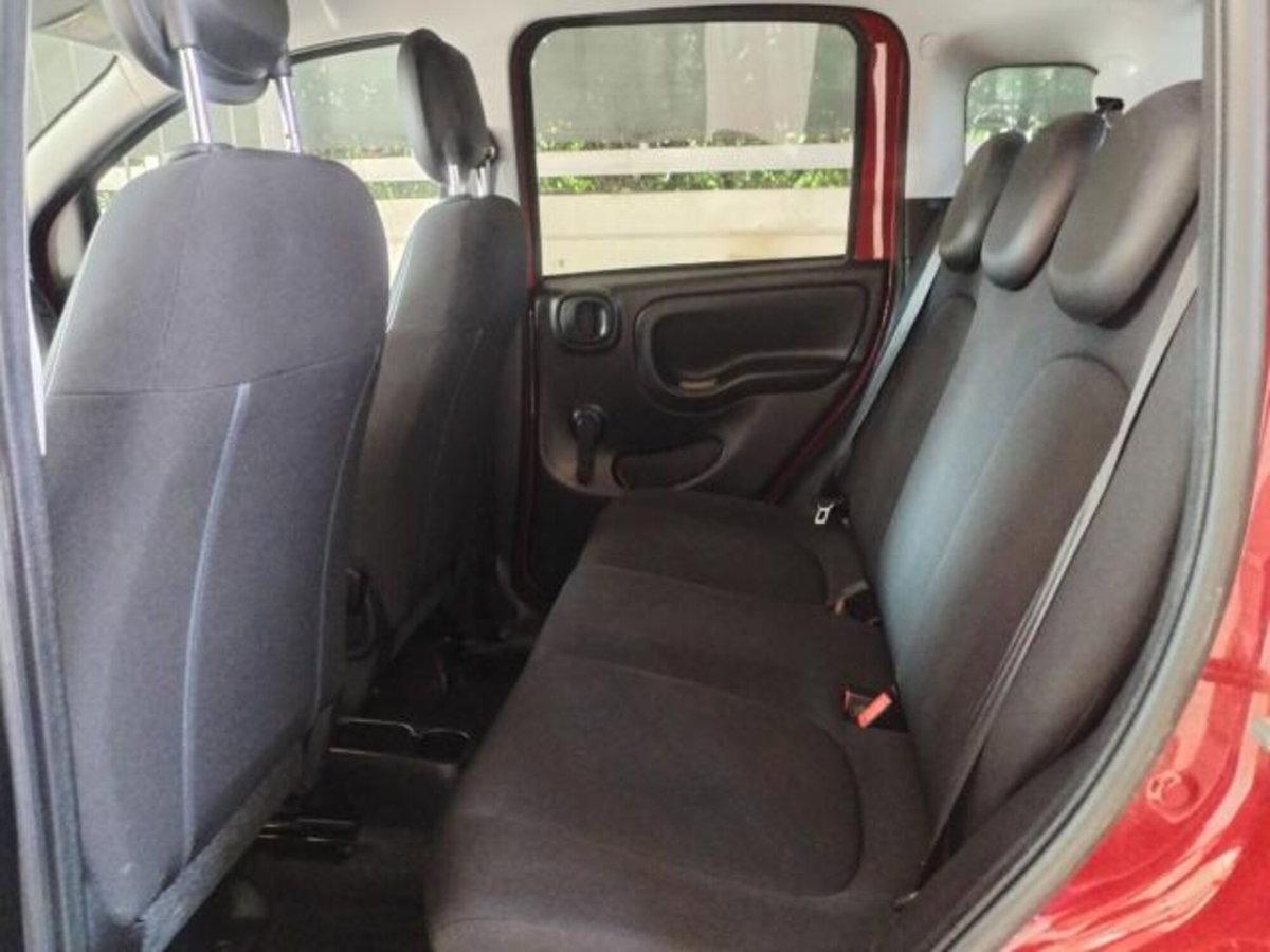 Fiat Panda 1.0 FireFly S&S Hybrid City Cross (10)