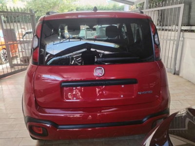 Fiat Panda 1.0 FireFly S&S Hybrid City Cross (4)