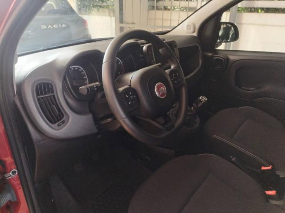 Fiat Panda 1.0 FireFly S&S Hybrid City Cross (8)