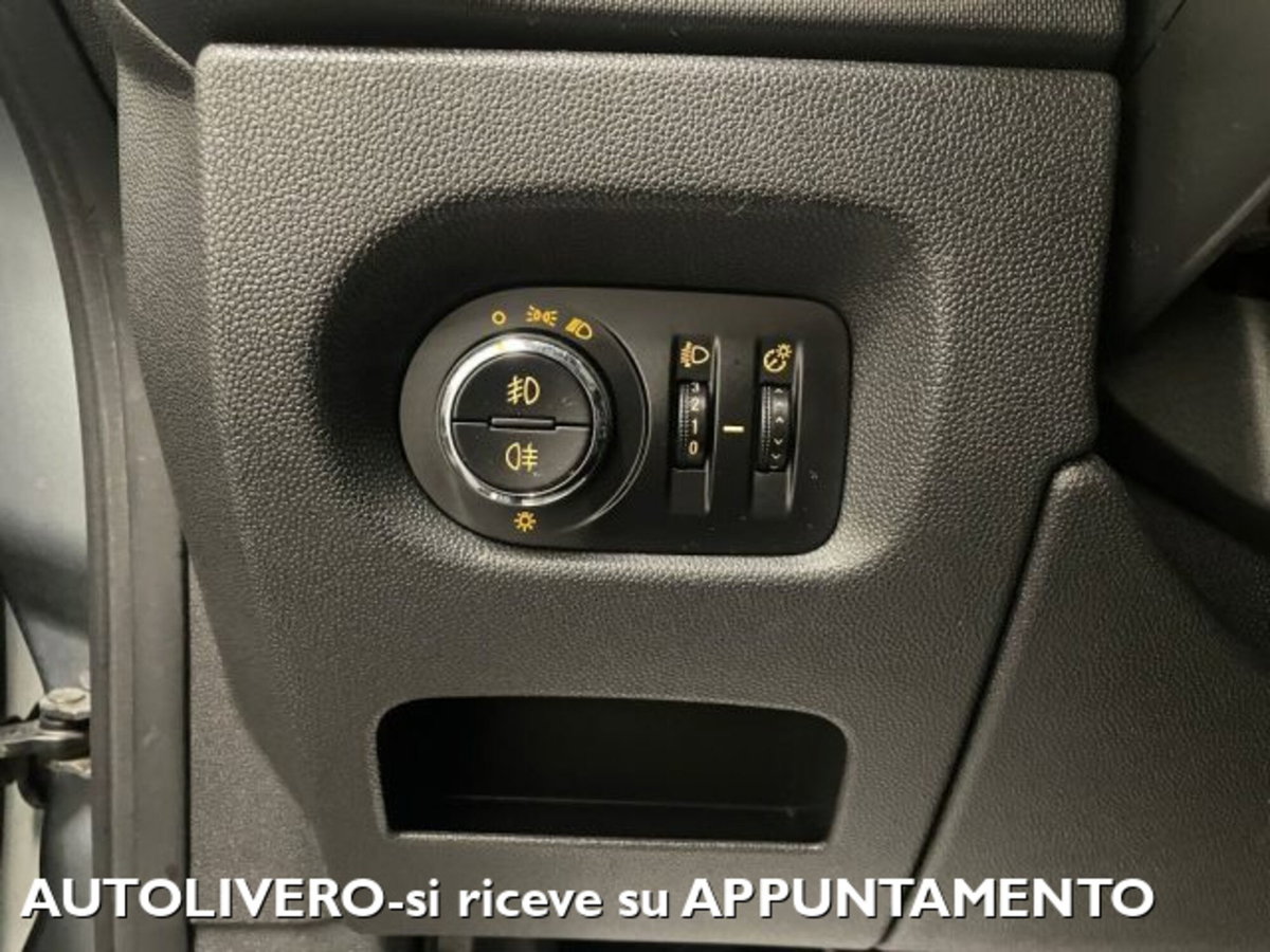 Opel Corsa 1.2 85CV 3 porte GPL-TECH Club (17)