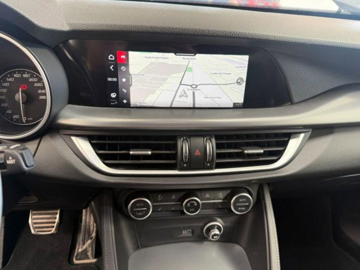 Alfa Romeo Stelvio Stelvio 2.2 Turbodiesel 210 CV AT8 Q4 Veloce (15)